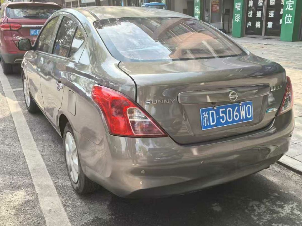 日產(chǎn) 騏達(dá)  2013款 1.6L CVT酷咖版圖片