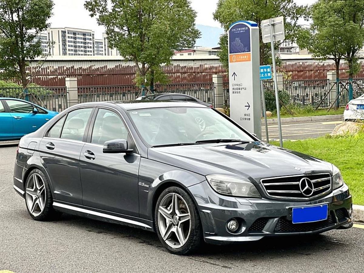 奔馳 奔馳C級AMG  2010款 AMG C 63 高性能版圖片