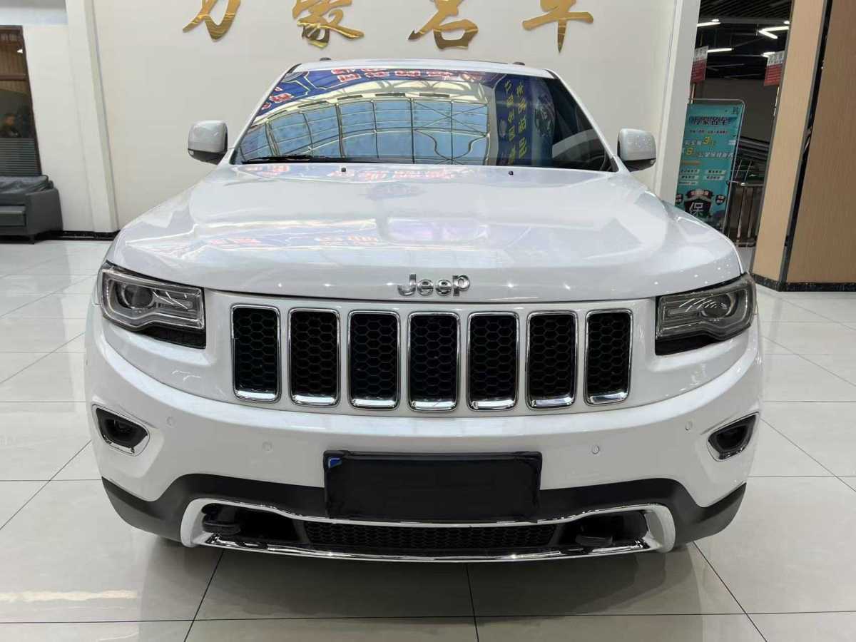 Jeep 大切諾基  2016款 3.6L 精英導(dǎo)航版圖片