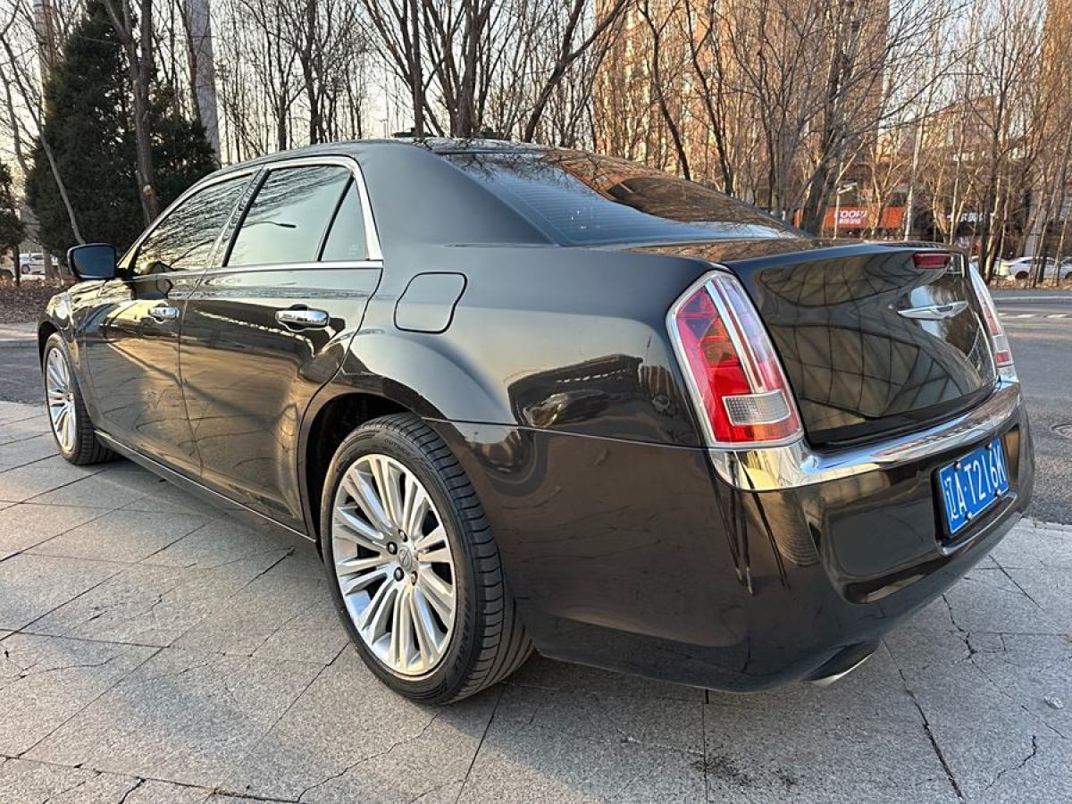 克萊斯勒 300C  2013款 3.6L 尊適版圖片