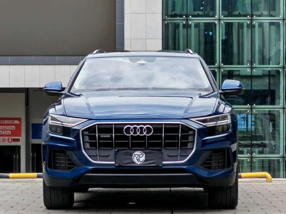 奧迪 奧迪Q8  2023款 55 TFSI 臻選動感型圖片