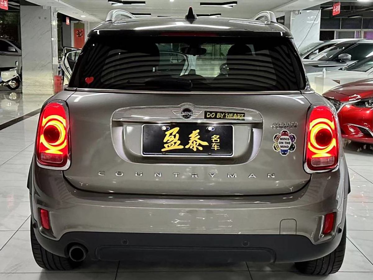 2018年9月MINI COUNTRYMAN  2017款 1.5T COOPER ALL4 旅行家