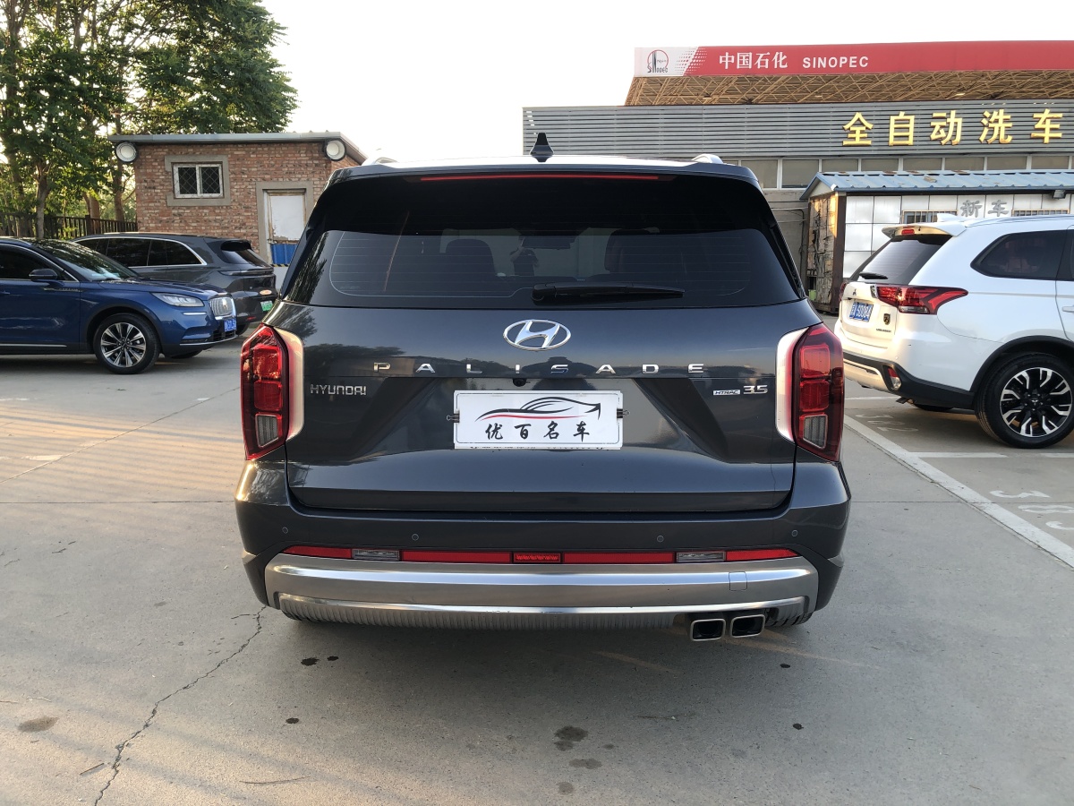 現(xiàn)代 帕里斯帝  2023款 3.5L 自動(dòng)四驅(qū) 鑒賞家增配版圖片