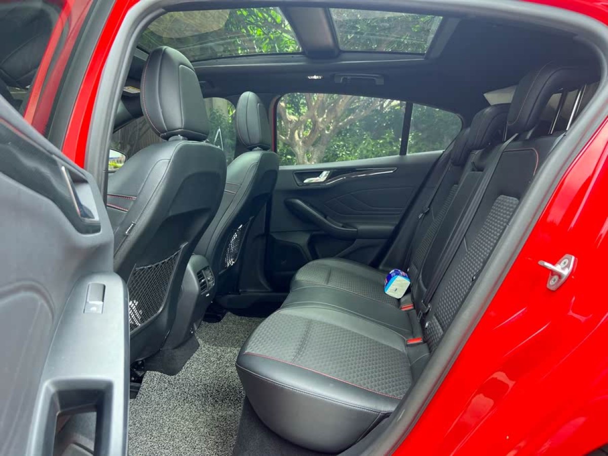 福特 ?？怂? 2020款 兩廂 EcoBoost 180 自動ST Line圖片