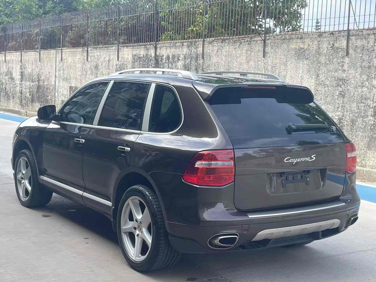 保時(shí)捷 Cayenne  2007款 Cayenne S 4.8L圖片