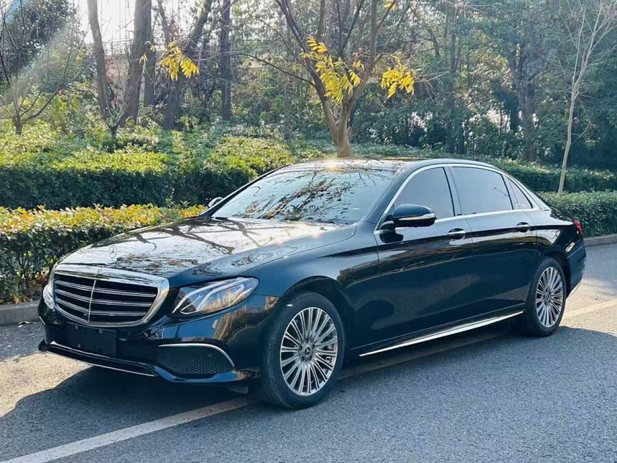 奔馳 奔馳E級  2019款 改款 E 300 L 運(yùn)動豪華型圖片