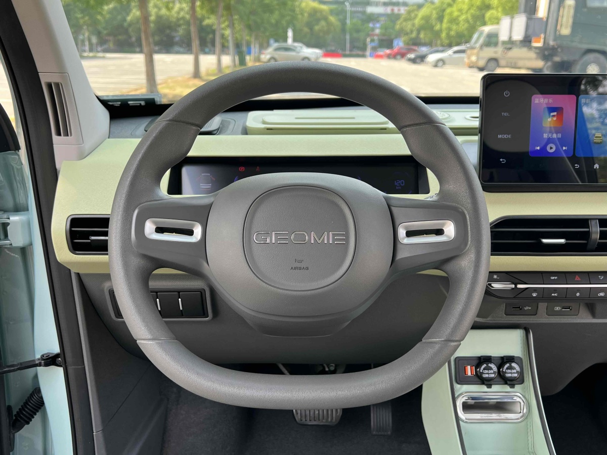 吉利 熊貓mini  2023款 200km 靈動熊圖片