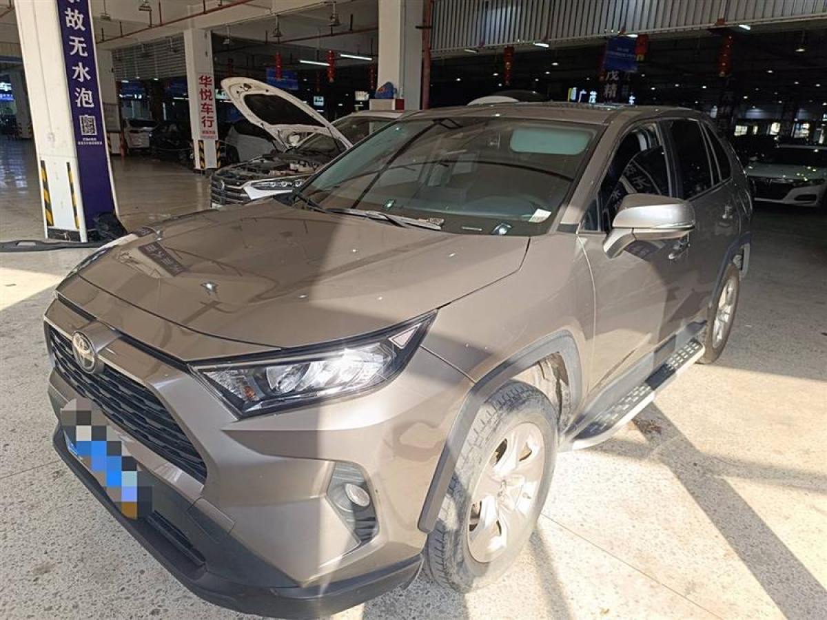 豐田 RAV4榮放  2021款 2.0L CVT兩驅(qū)都市版圖片