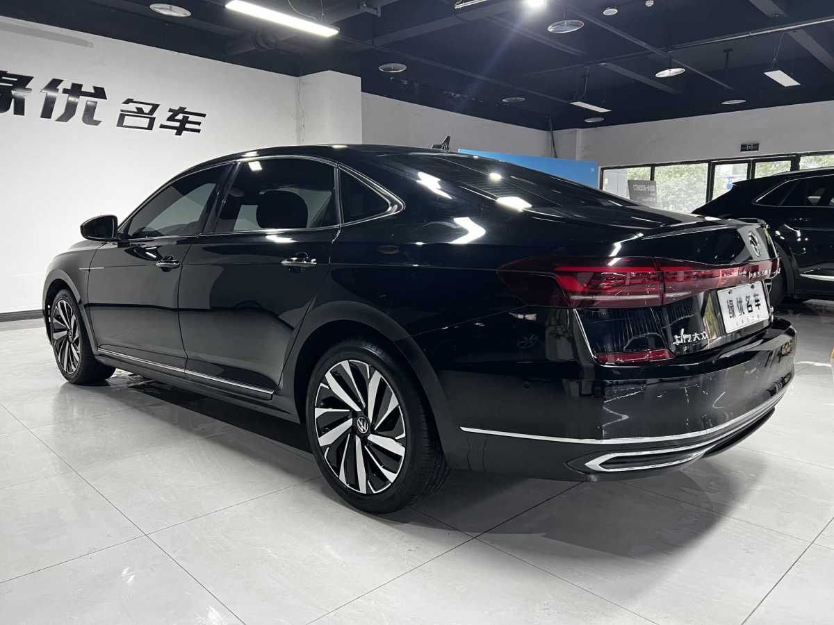 大眾 帕薩特  2022款 330TSI 豪華版圖片