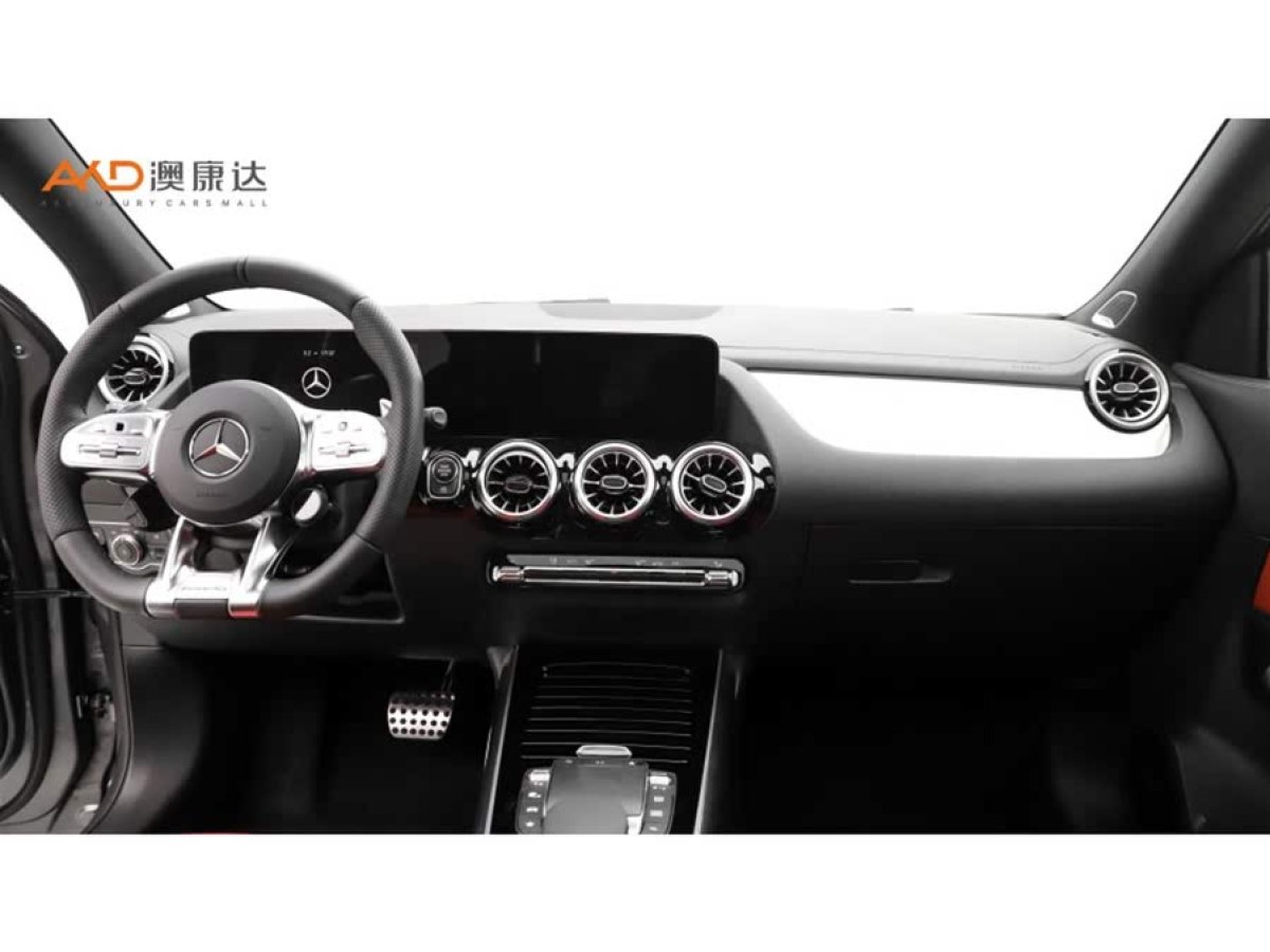 奔馳 奔馳GLA AMG  2023款 AMG GLA 35 4MATIC圖片