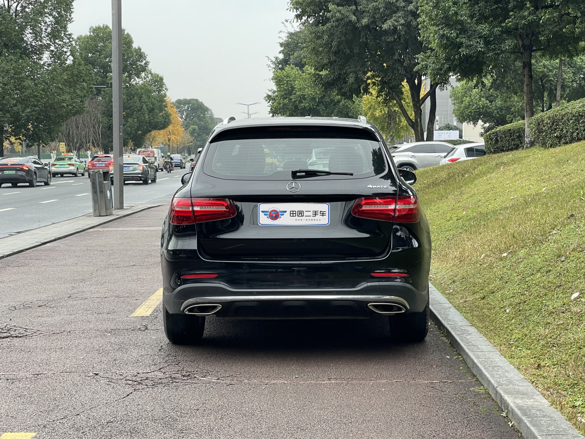 奔馳 奔馳GLC  2018款 改款 GLC 260 4MATIC 豪華型圖片