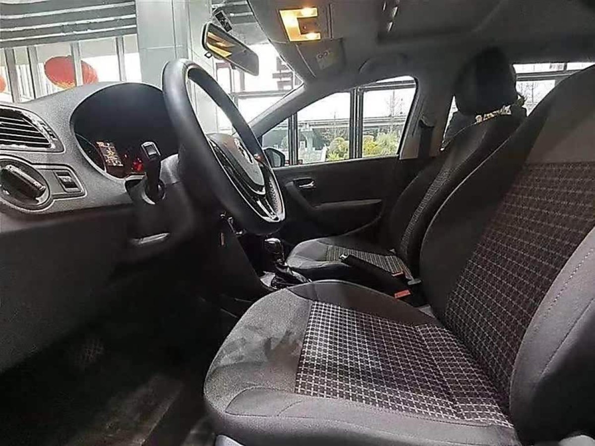 大眾 Polo  2016款 1.6L 自動(dòng)舒適型圖片