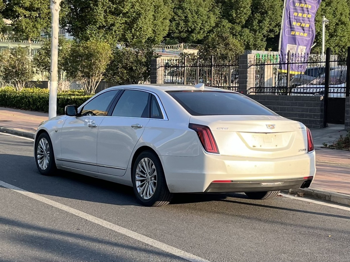 凱迪拉克 CT6  2017款 28T 豪華型圖片