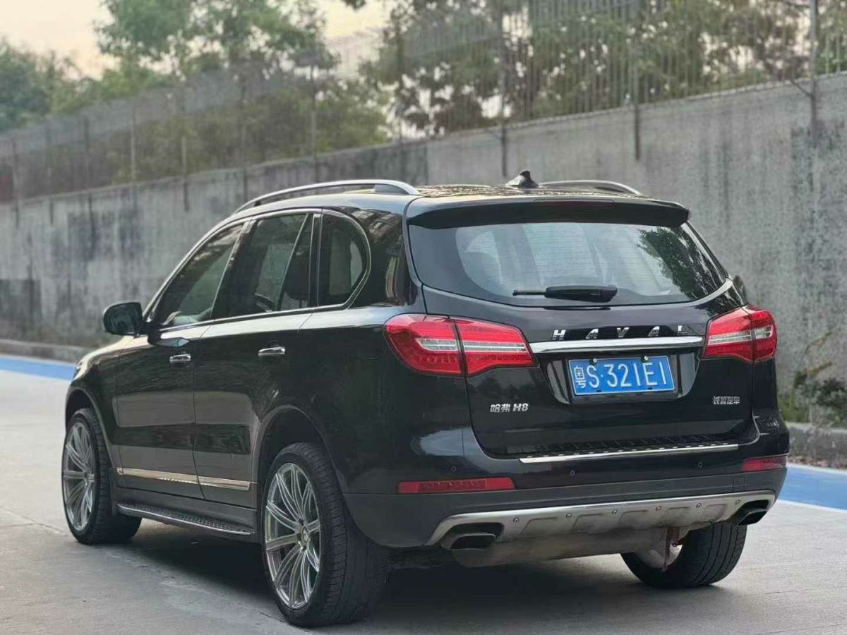 哈弗 H8  2015款 2.0T 兩驅(qū)豪華型圖片