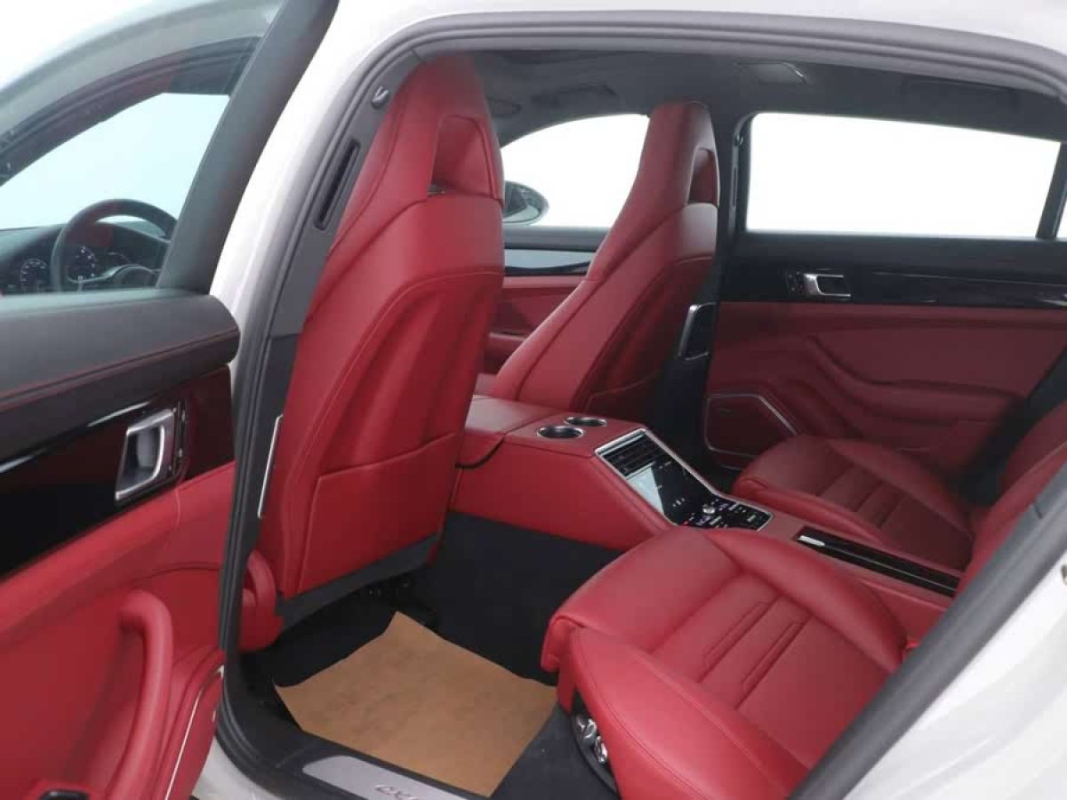 保時捷 Panamera  2019款 Panamera 十周年紀(jì)念版 2.9T圖片