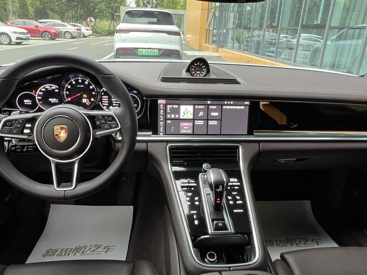 保时捷 Panamera  2019款 Panamera 十周年纪念版 2.9T图片