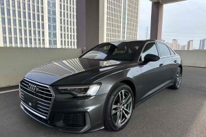 奥迪A6L 奥迪 45 TFSI 臻选动感型