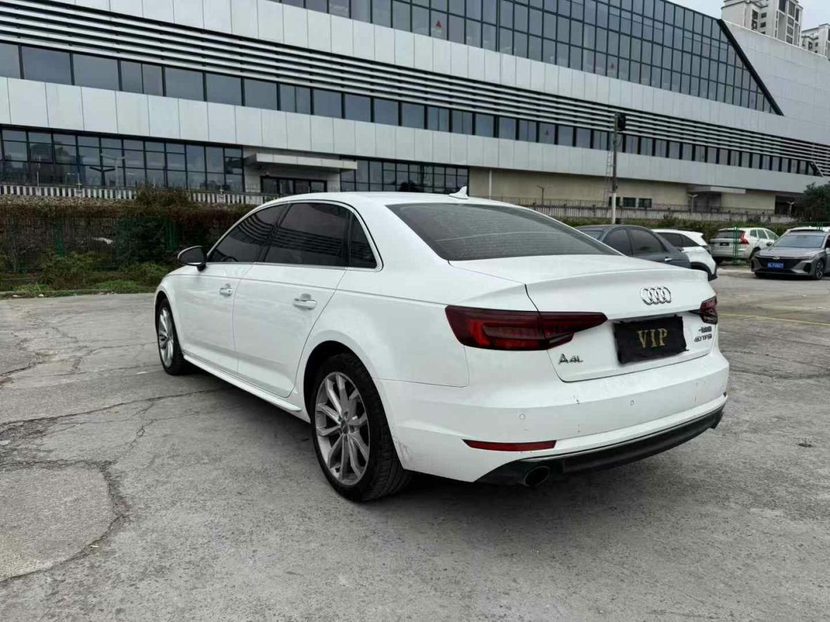 奧迪 奧迪A4L  2018款 30周年年型 30 TFSI 進取型圖片