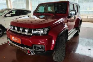 BJ40 北京 改款 2.0T 自動四驅(qū)城市獵人版尊享型 國V