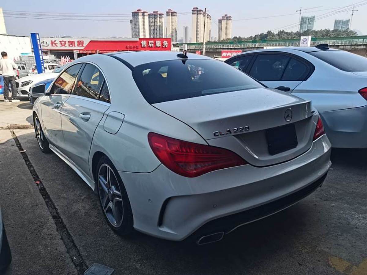 奔馳 奔馳CLA級(jí)  2015款 CLA 220 4MATIC圖片