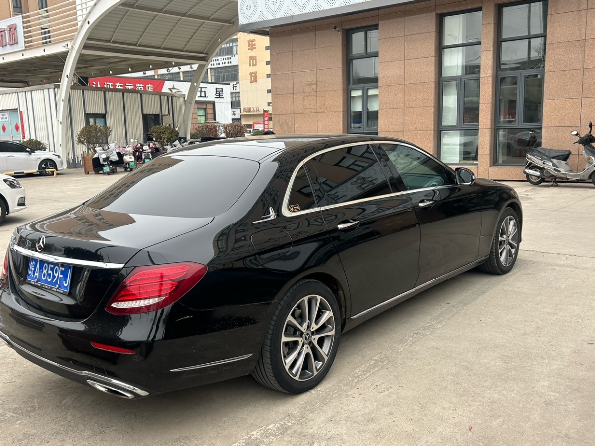 奔馳 奔馳E級(jí)  2019款 改款 E 300 L 豪華型圖片