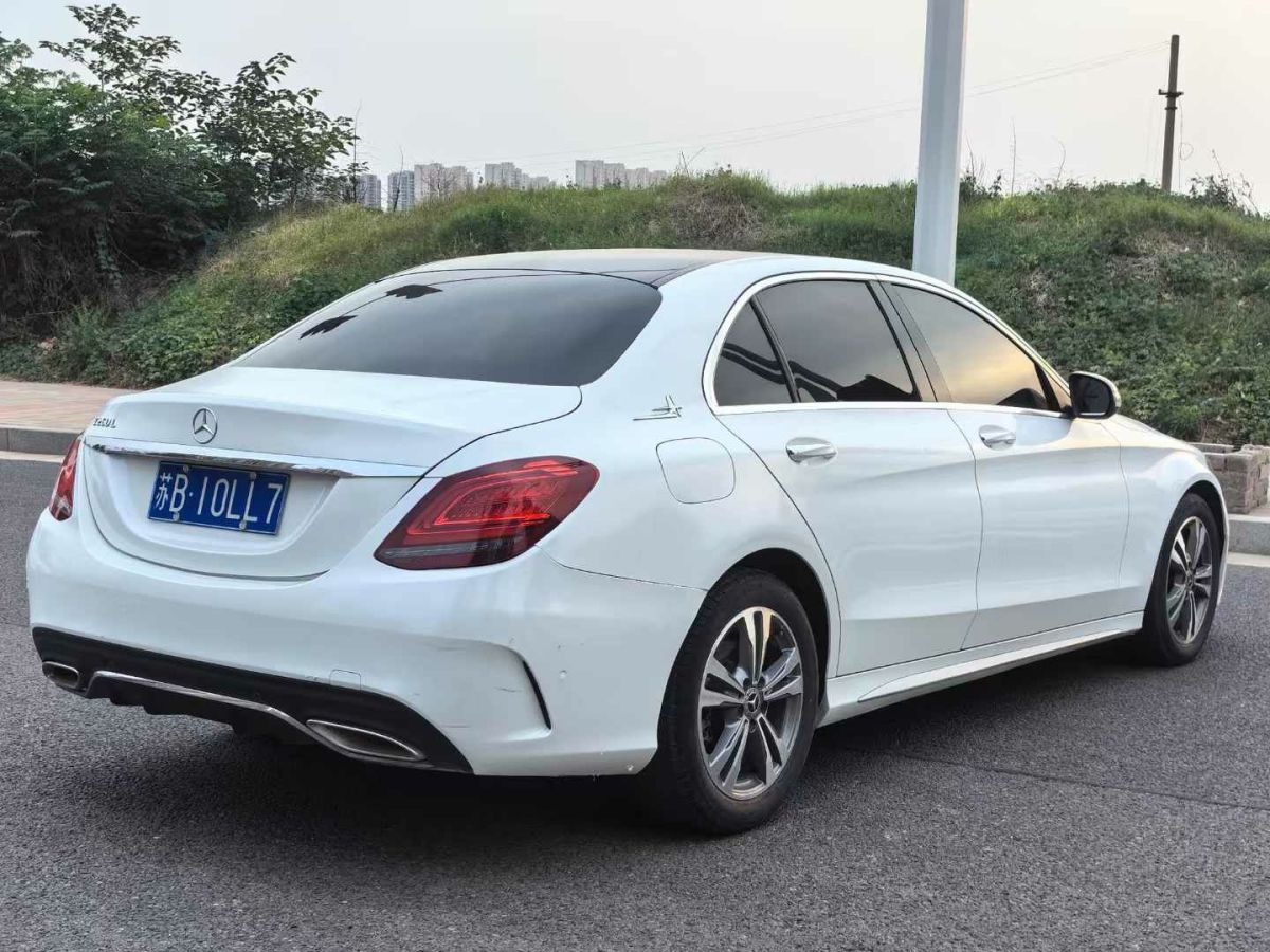 奔馳 奔馳C級(jí)  2019款 C 300 L圖片