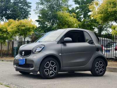 2019年7月 smart fortwo 0.9T 66千瓦硬顶先锋版图片