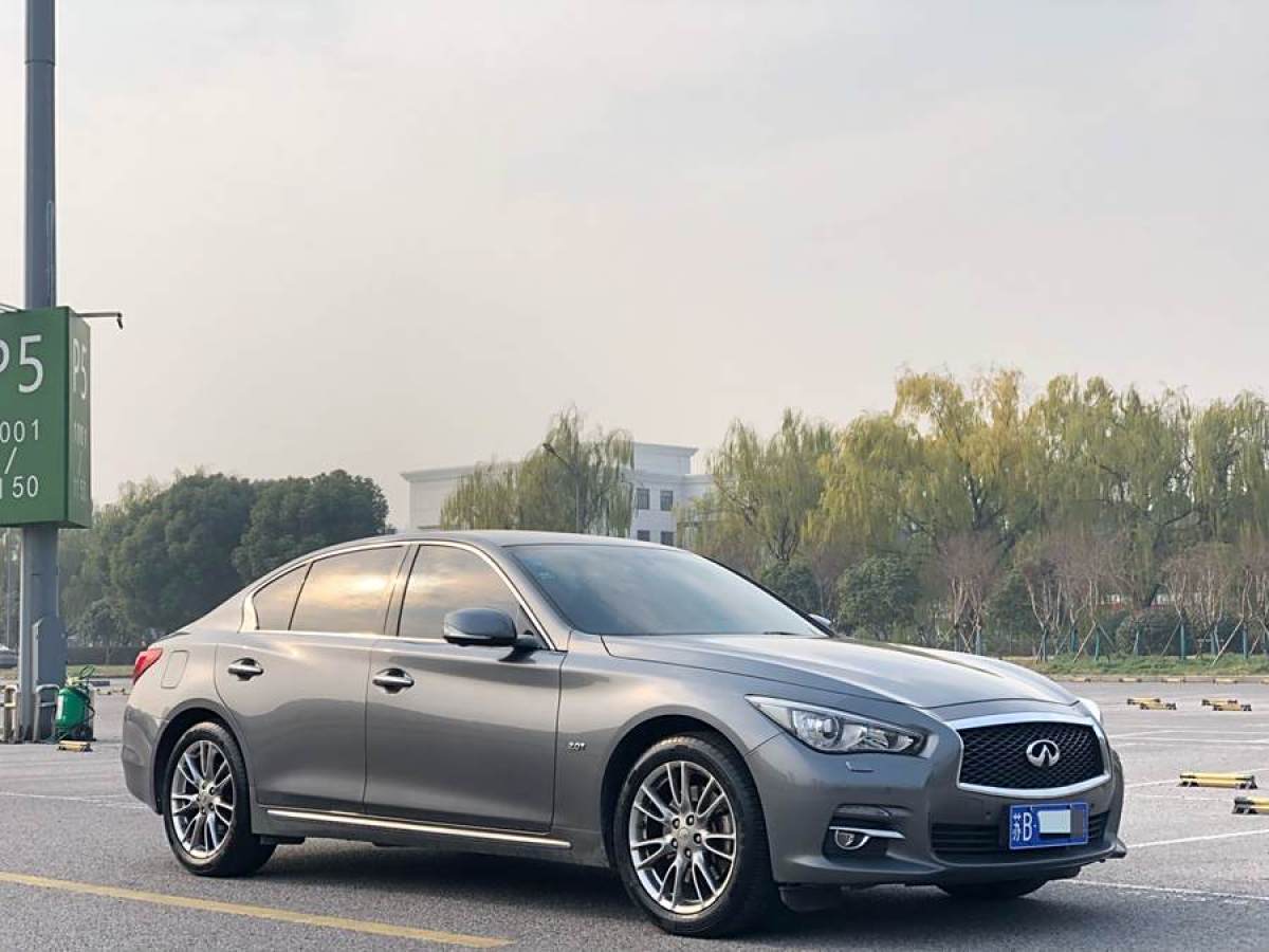 英菲尼迪 Q50L  2016款 2.0T 悅享版圖片