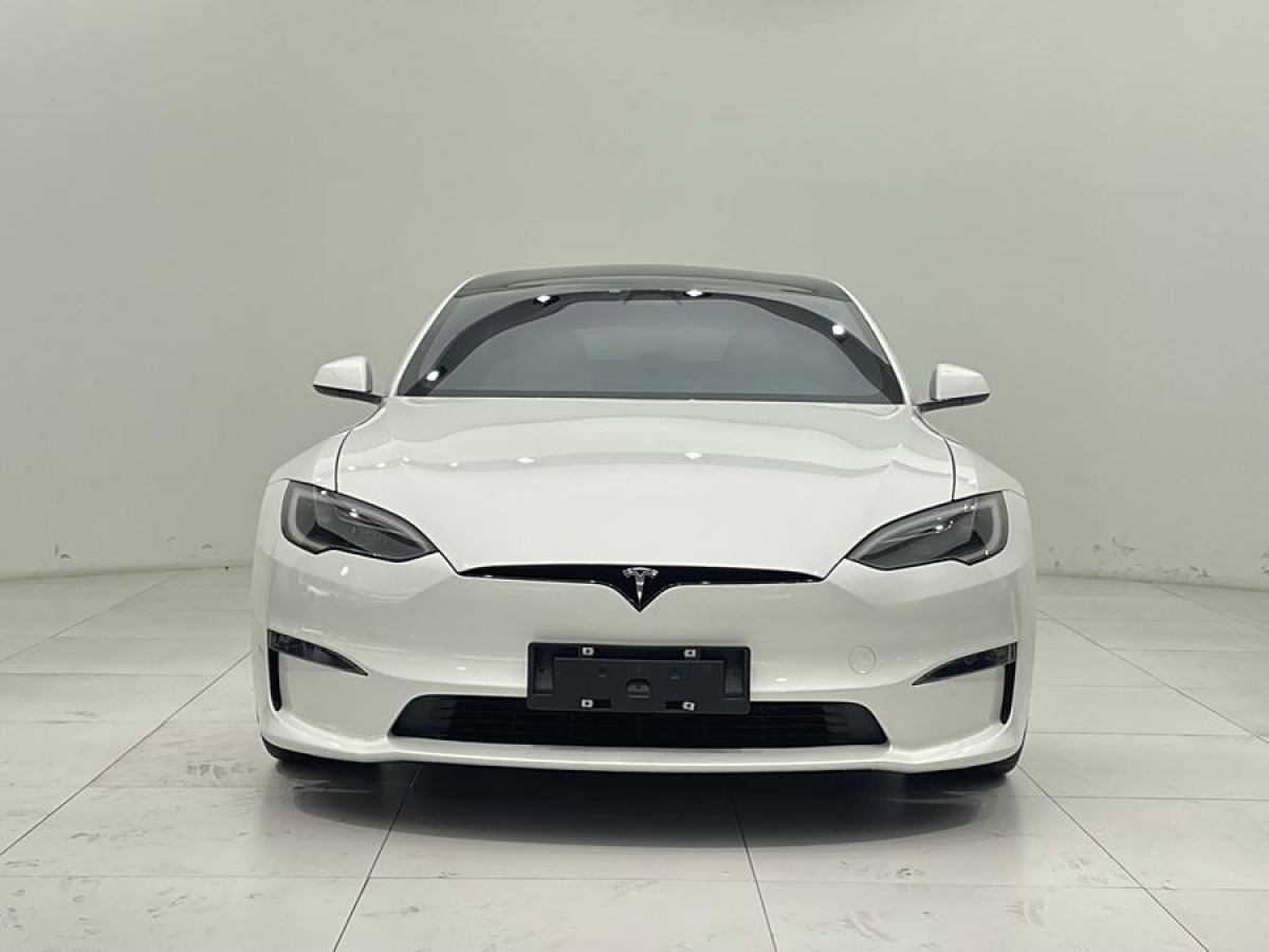 特斯拉 Model S  2023款 三電機(jī)全輪驅(qū)動(dòng) Plaid版圖片