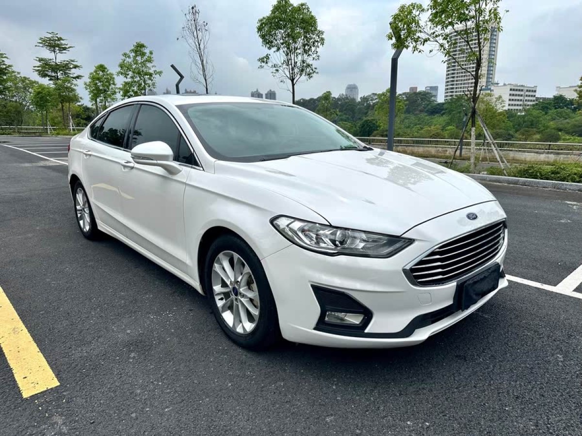 福特 蒙迪歐  2018款 EcoBoost 180 智控時(shí)尚型 國(guó)VI圖片