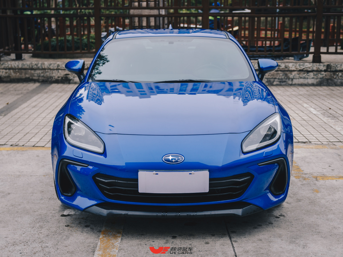 斯巴鲁 BRZ  2022款 2.4L 手动版图片