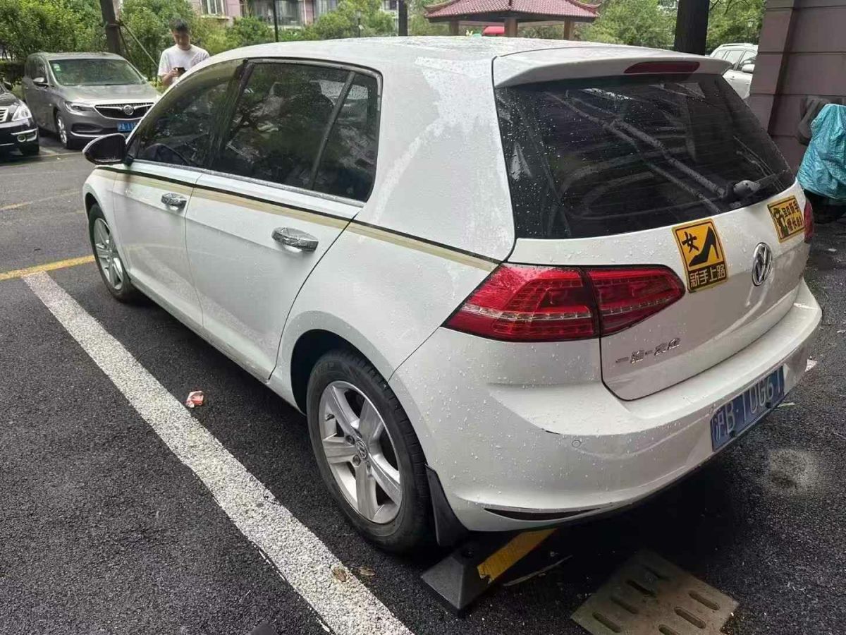 大眾 高爾夫  2015款 1.2TSI 自動(dòng)舒適型圖片