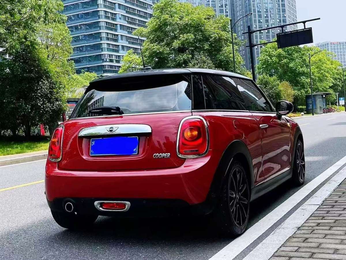 MINI MINI  2016款 1.5T COOPER 表現(xiàn)派圖片