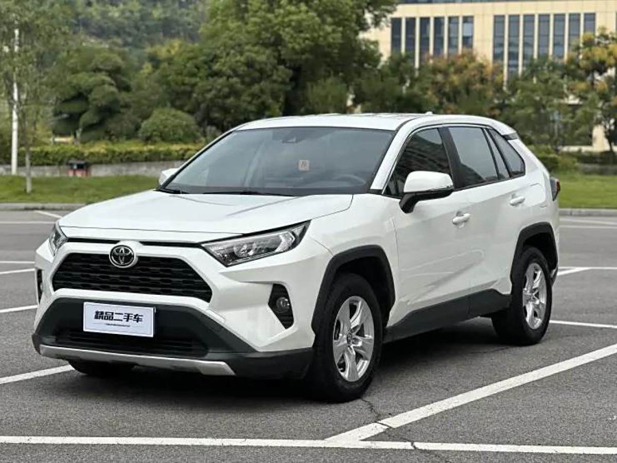 2022年6月豐田 RAV4榮放  2022款 2.0L CVT兩驅(qū)都市版