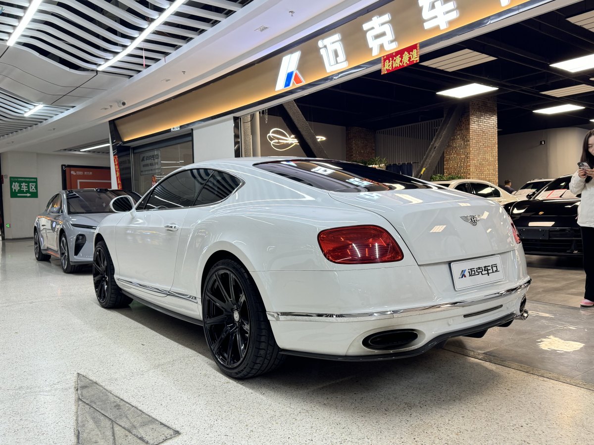 賓利 歐陸  2014款 4.0T GT V8 S 標準版圖片