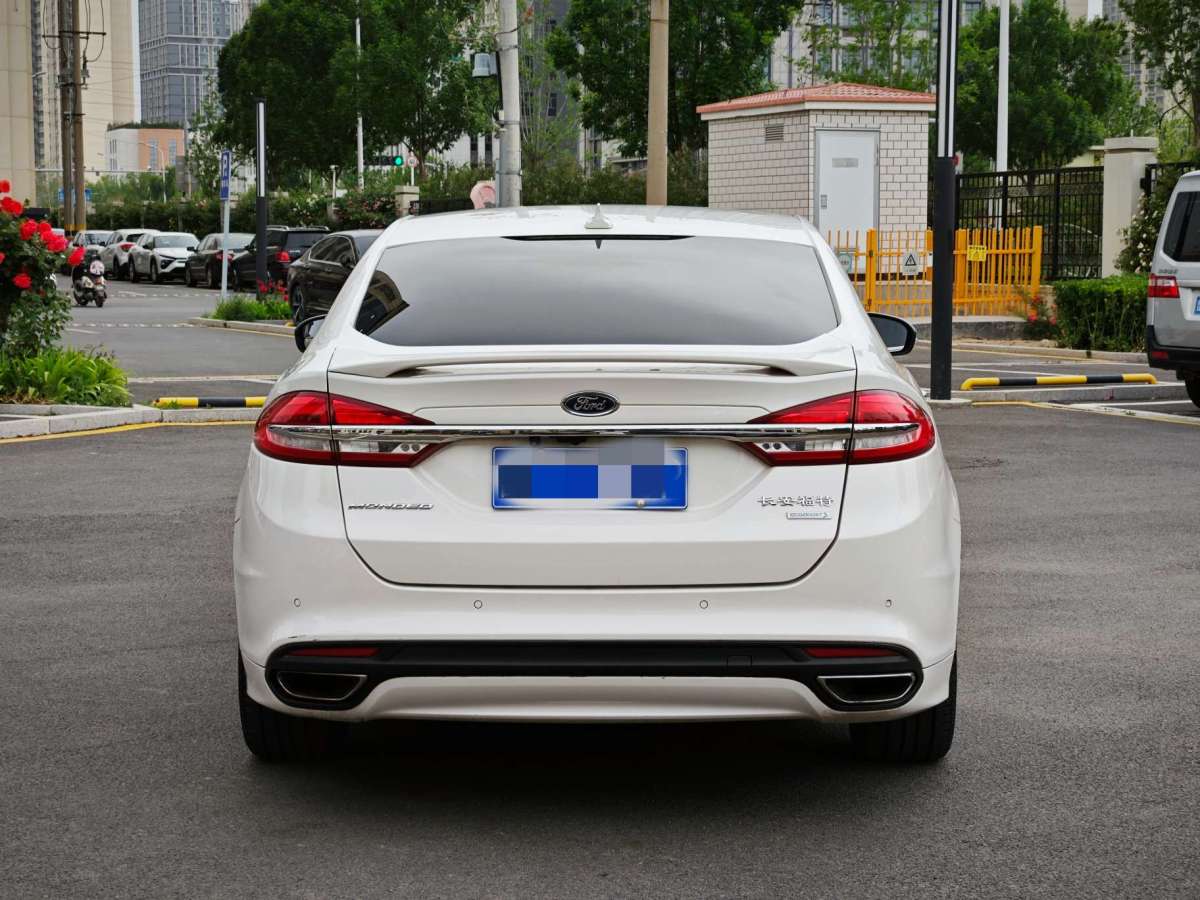 福特 蒙迪歐  2017款 EcoBoost 180 時(shí)尚型圖片