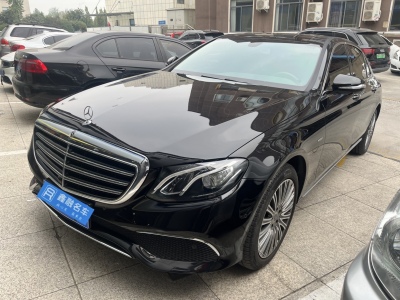 奔驰 奔驰E级 改款 E 300 L 殊享版图片