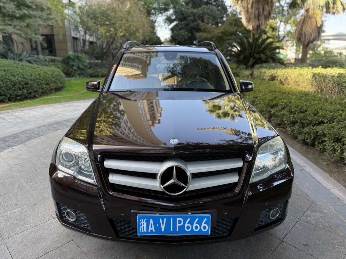 奔馳 奔馳GLK級  2010款 GLK 300 4MATIC 時(shí)尚型圖片