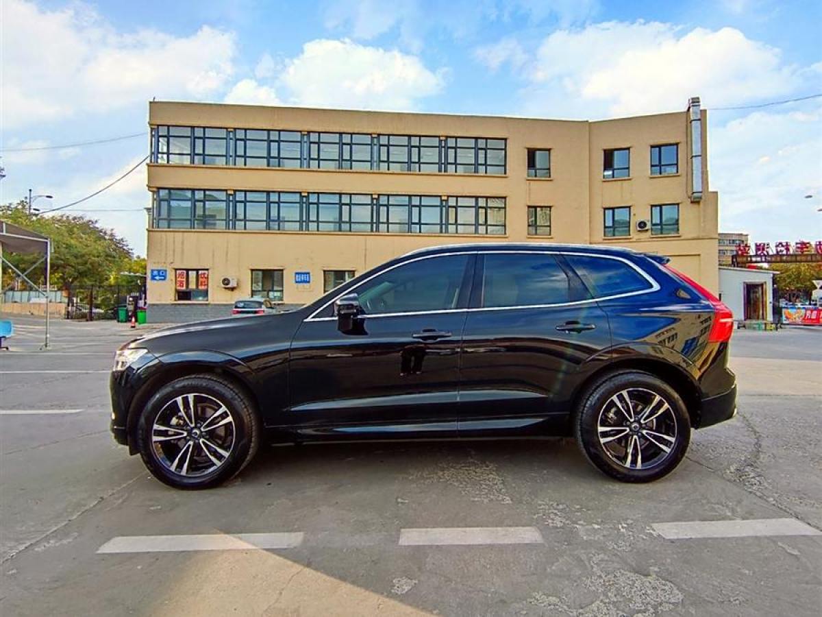 2019年5月沃爾沃 XC60  2019款  T5 四驅(qū)智遠(yuǎn)版 國VI