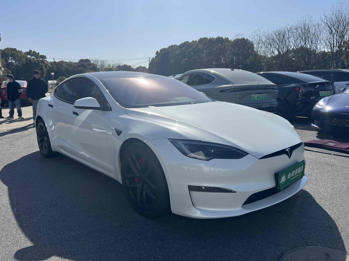 特斯拉 Model S  2023款 三電機(jī)全輪驅(qū)動(dòng) Plaid版圖片