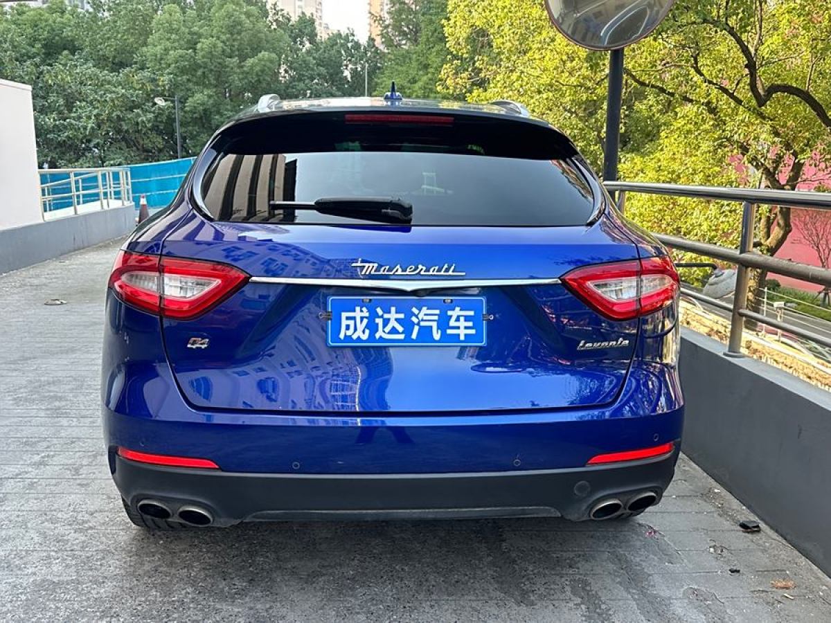 瑪莎拉蒂 Levante  2019款 3.0T 350Hp 標(biāo)準(zhǔn)版 國VI圖片