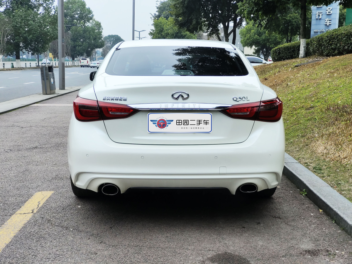 英菲尼迪 Q50L  2022款 2.0T 舒適版圖片