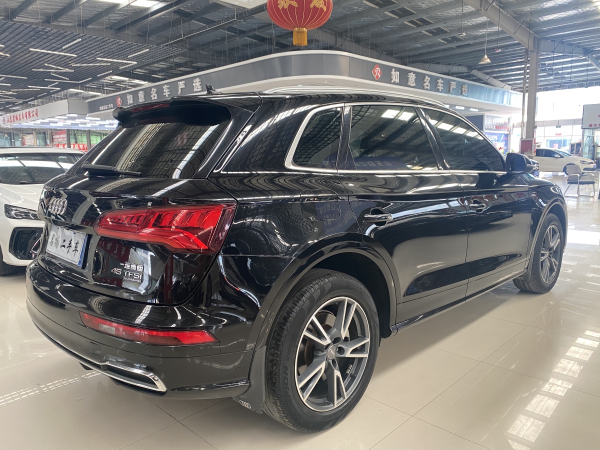 2019年8月奧迪 奧迪Q5L  2018款  45 TFSI 尊享時尚型 國VI