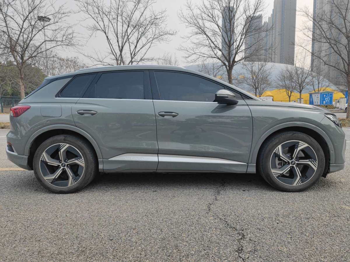 奧迪 奧迪Q4 e-tron  2023款 50 e-tron quattro 創(chuàng)境版圖片