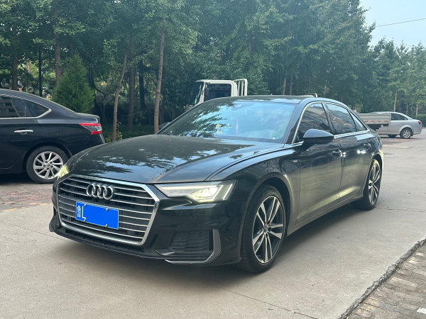 奥迪 奥迪A6L  2023款 改款 40 TFSI 豪华动感型