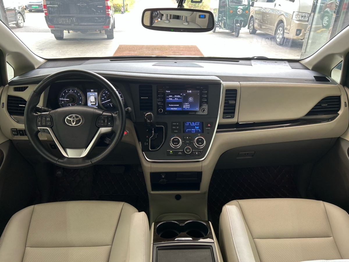 丰田 Sienna 2018款 3.5L 两驱 XLE图片