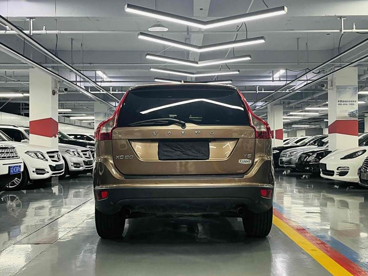 沃爾沃 XC60  2012款 T5 環(huán)球帆船賽紀(jì)念版圖片