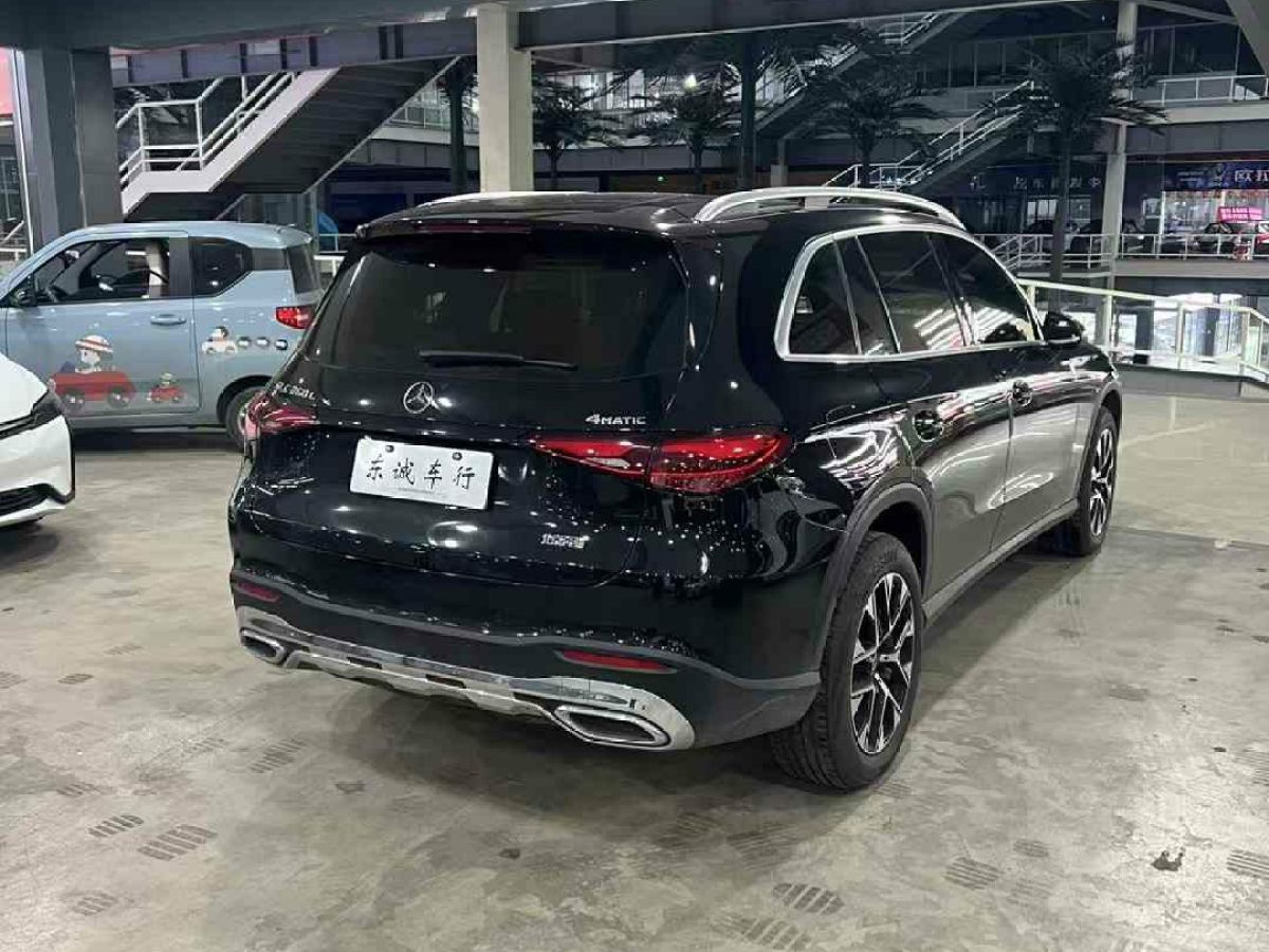 2023年11月奔馳 奔馳GLC  2023款 GLC 300 4MATIC 轎跑SUV