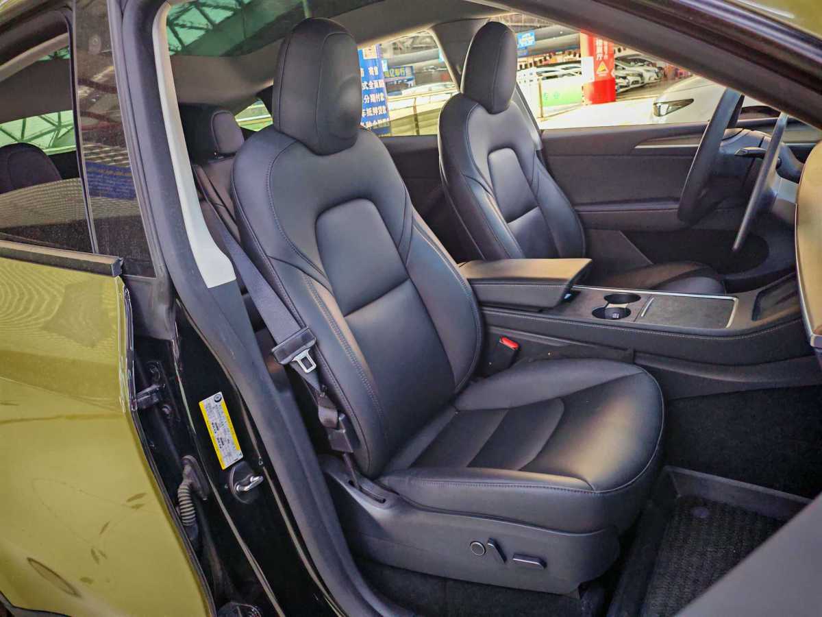特斯拉 Model Y  2021款 改款 長續(xù)航全輪驅(qū)動版圖片