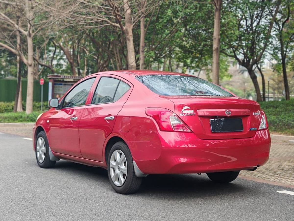 日產(chǎn) 陽(yáng)光  2011款 1.5XE CVT舒適版圖片